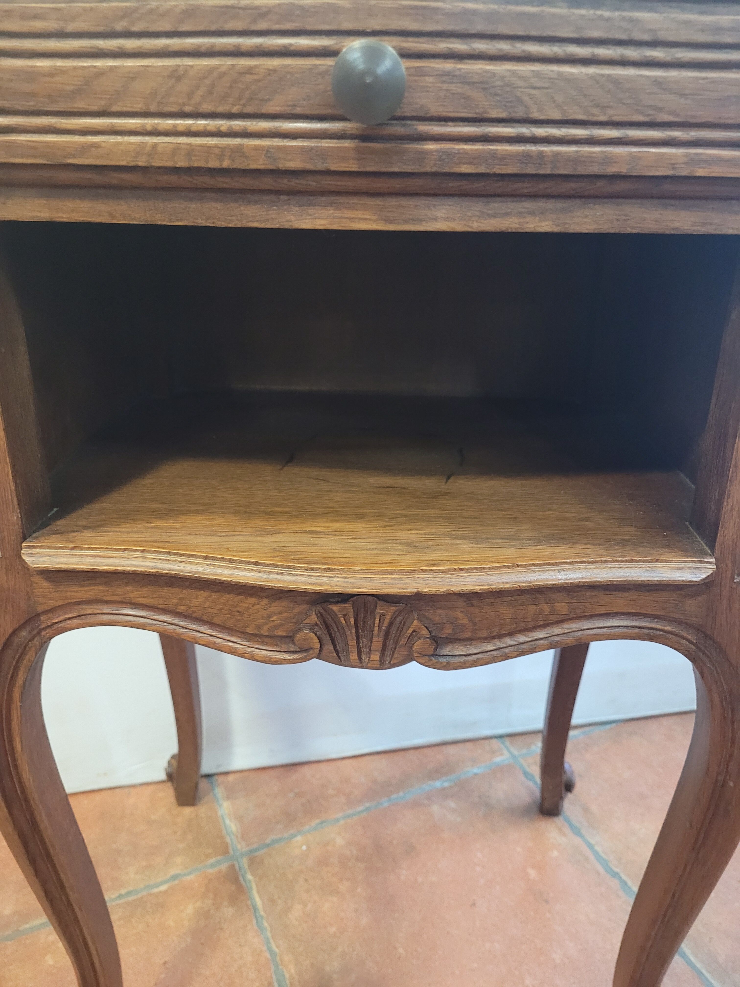 Louis XV oak bedside table with 1 drawer