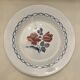 Set of two dishes