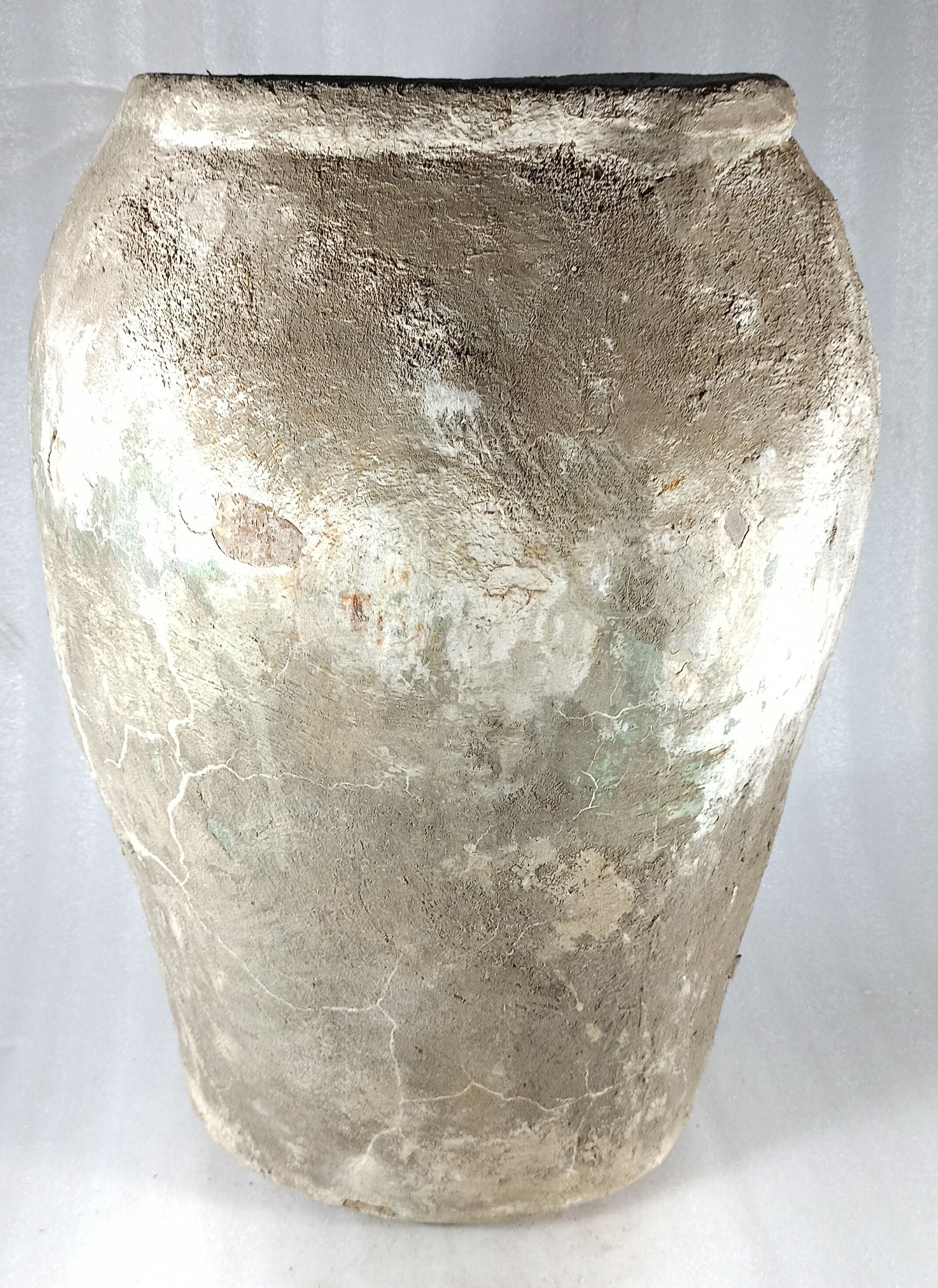 Pot ancien en terre cuite gris/vert