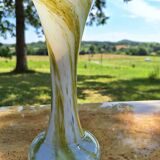 Vase in opaline