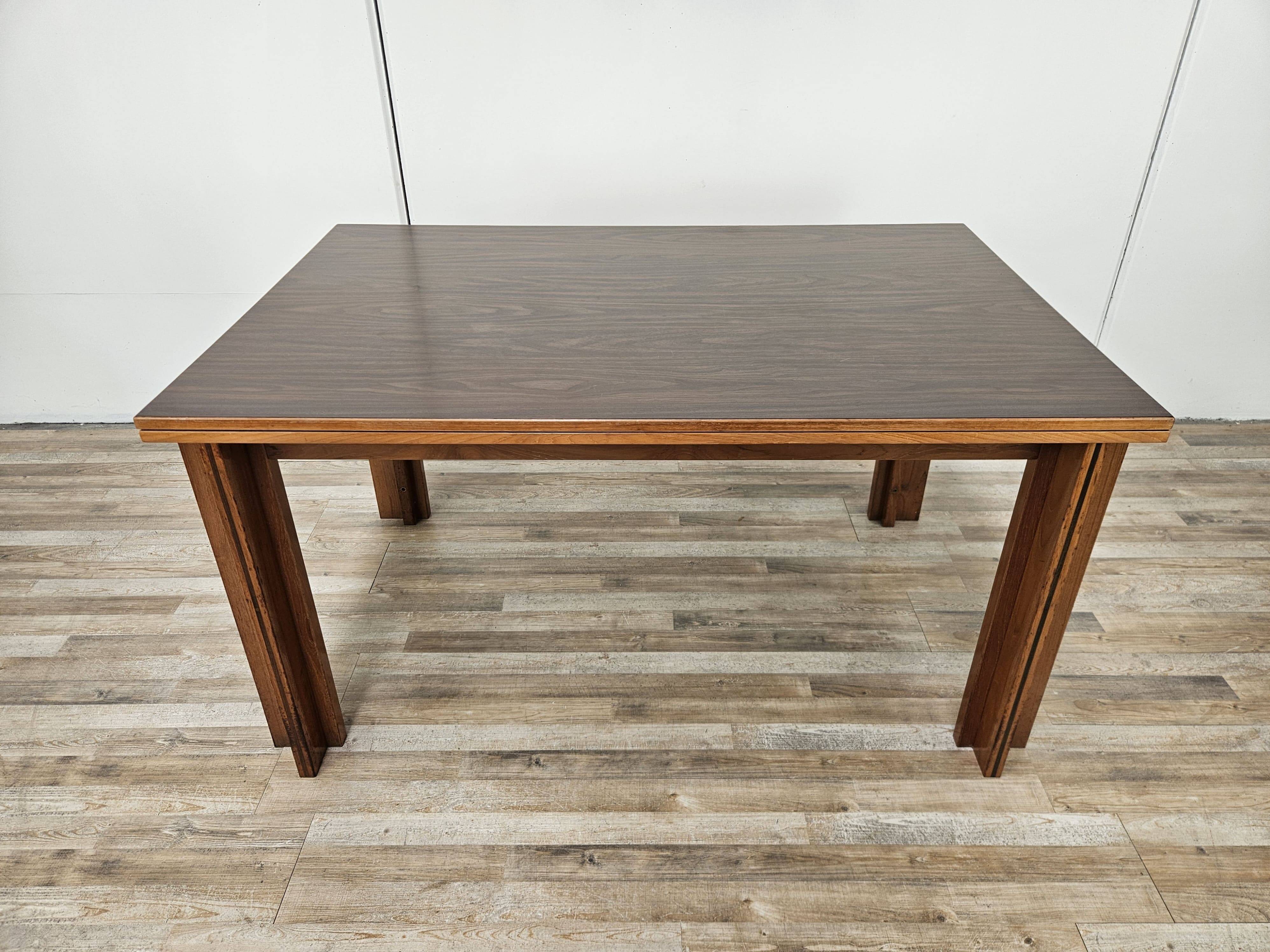 Italian design folding dining table, 1970