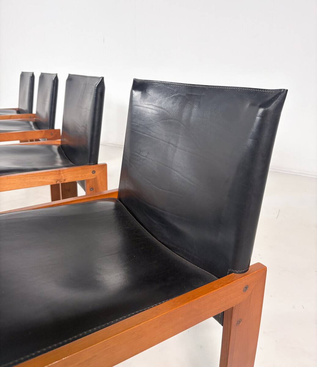 Mid-Century Modern Set of 4 Chairs in the Style of Scarpa, 1970s