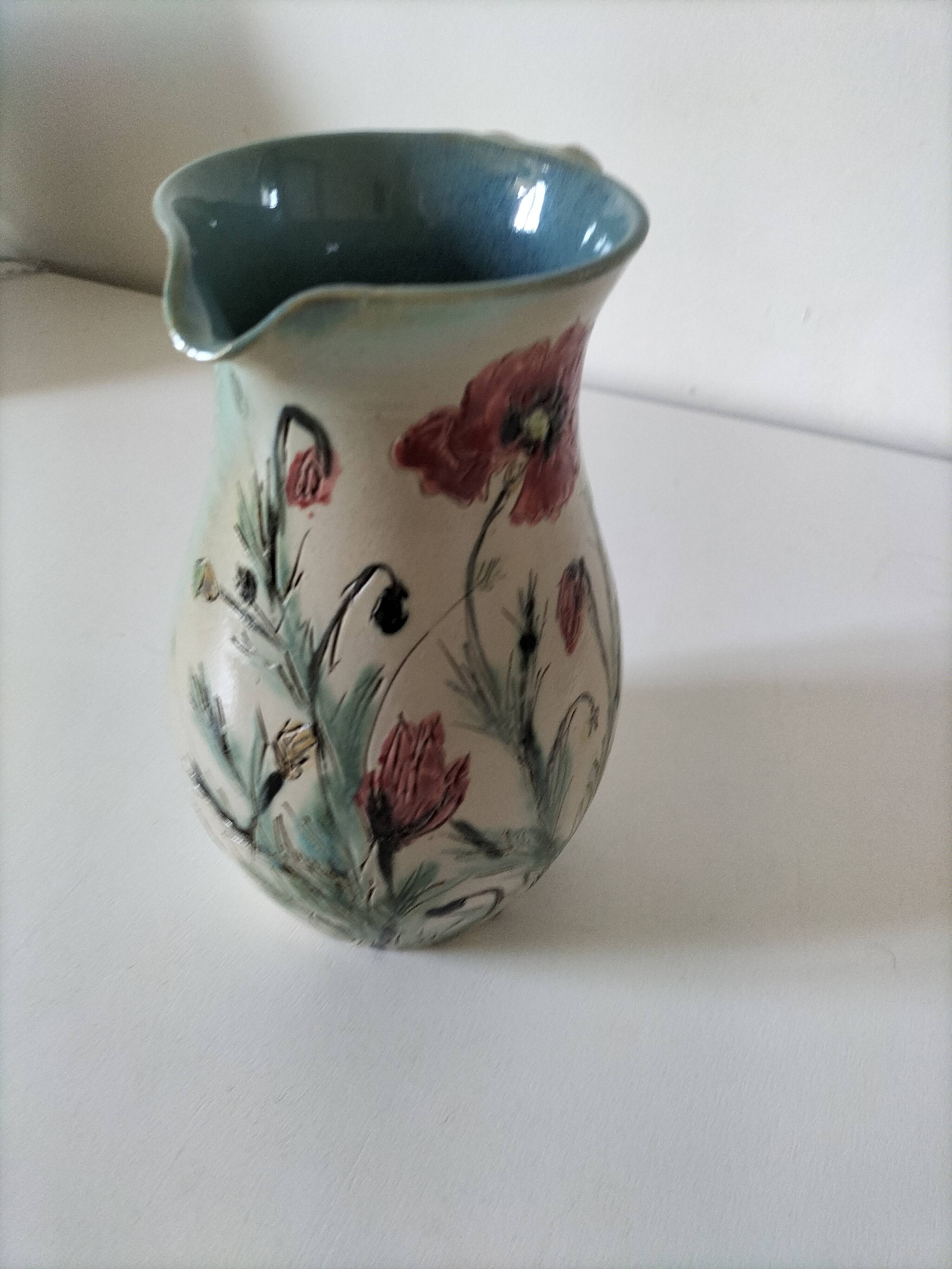 Stoneware pitcher with poppy decoration – Laurence Petit – Atelier de Prusly
