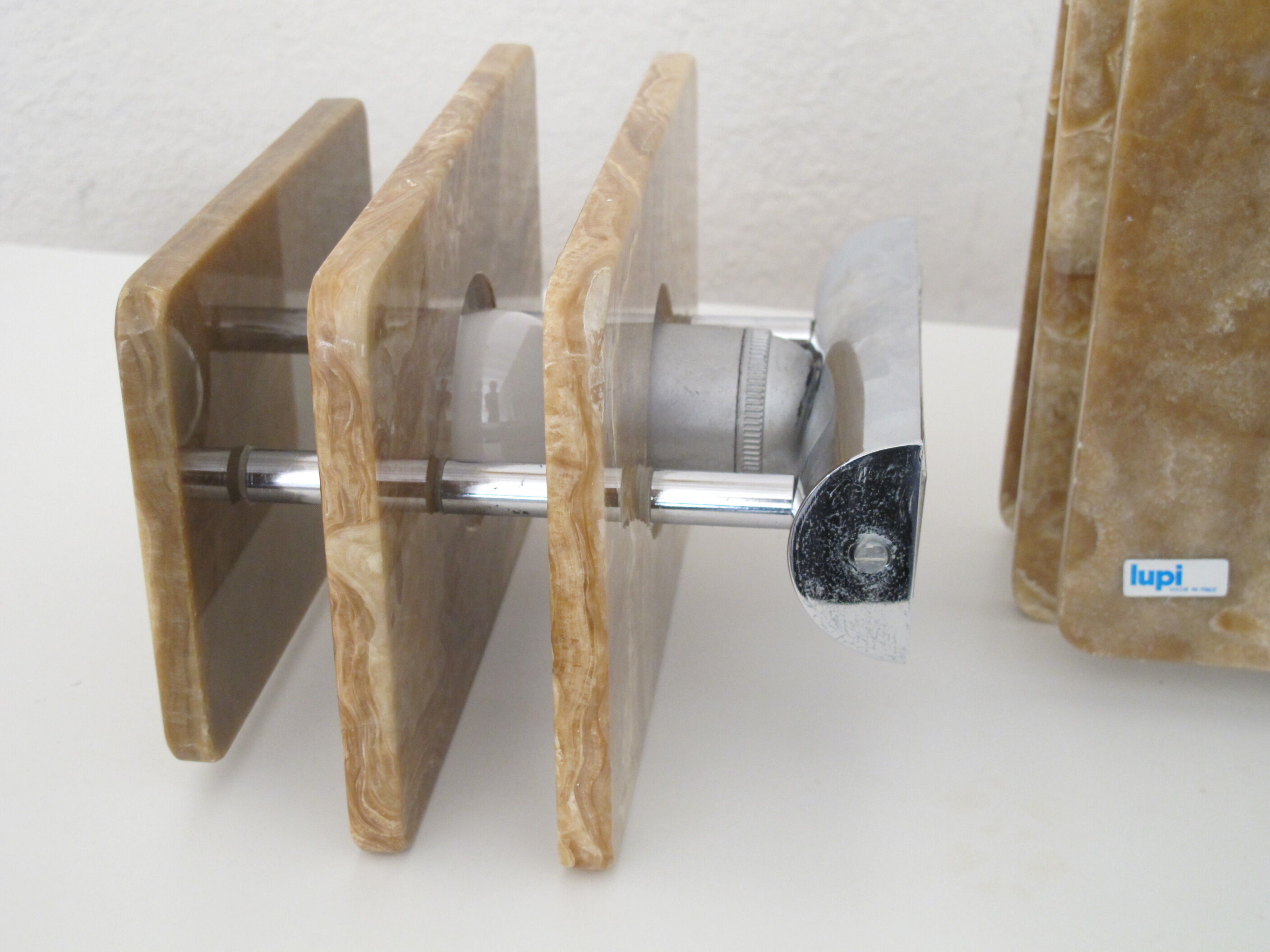 Pair of lupi marble sconces made in Italy 1960