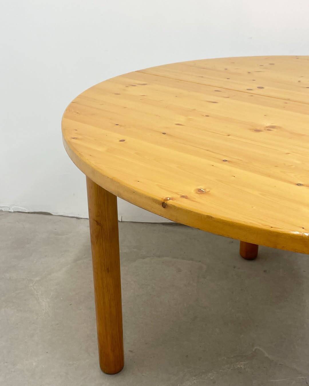 Table de repas ronde en pin