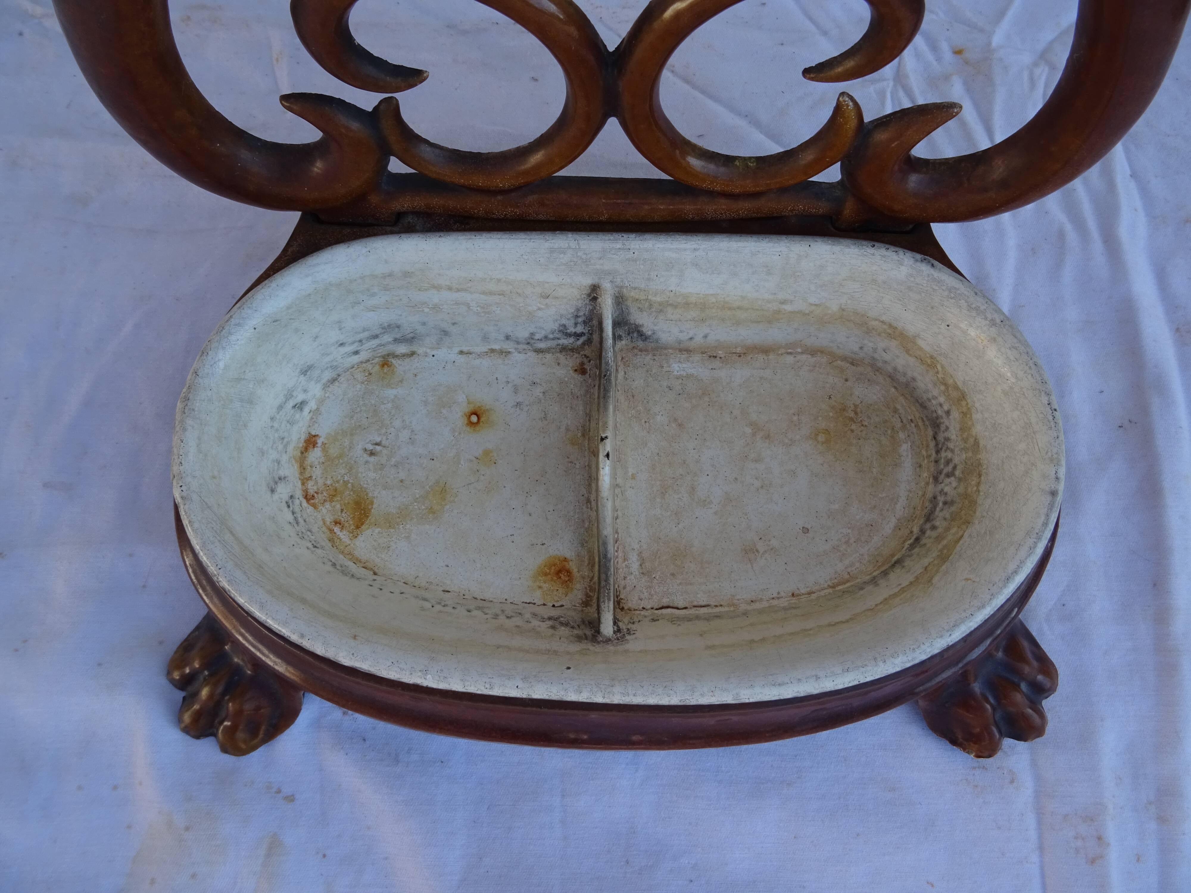 Audemar Guyon bistro enameled cast iron umbrella stand in Dole Jura France