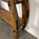 Brutalist shelf Art Populaire