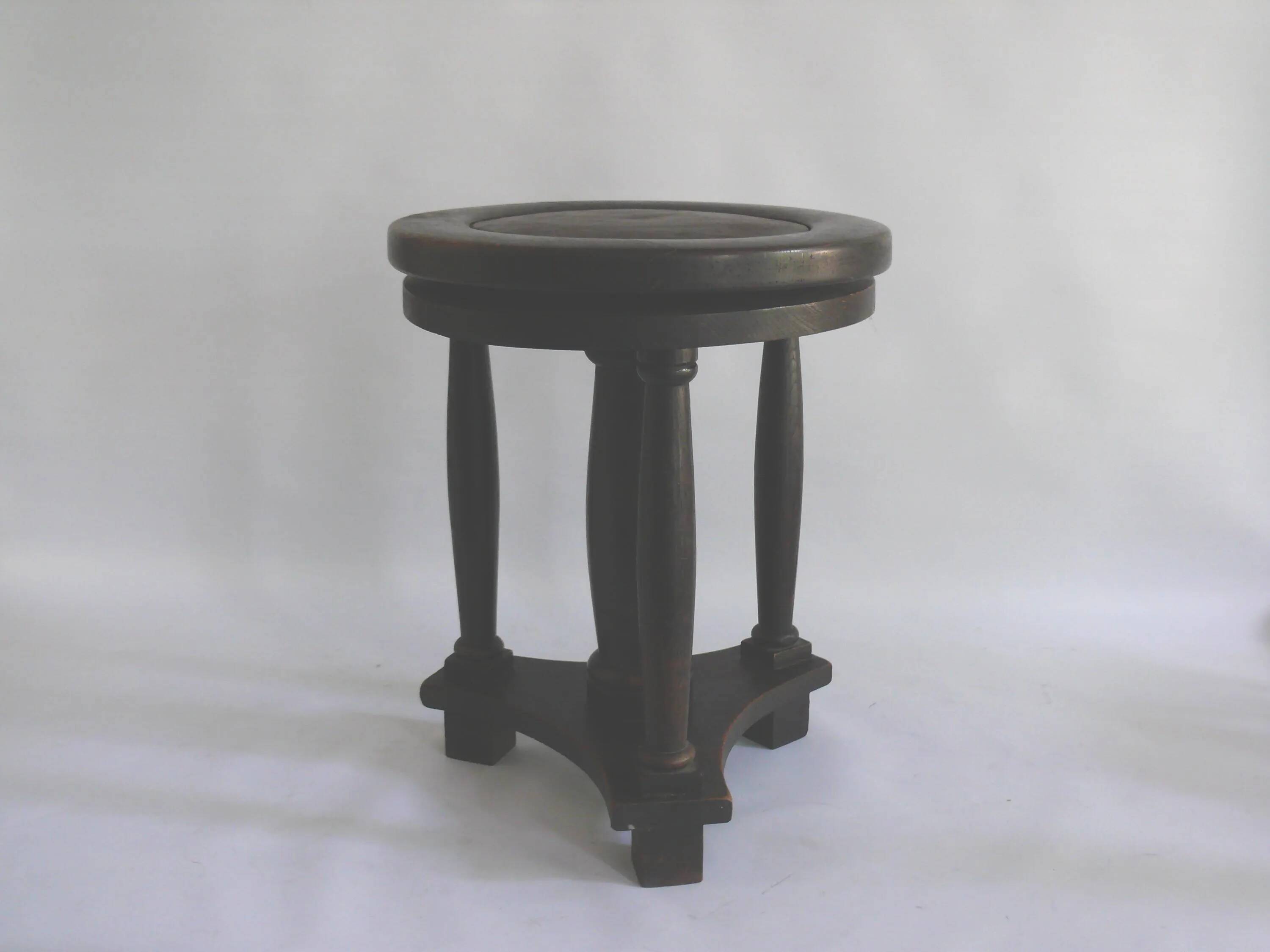 Solid piano stool - Germany, early 20th century