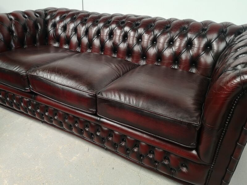 Sofa chesterfield leather burgundy three places bambou