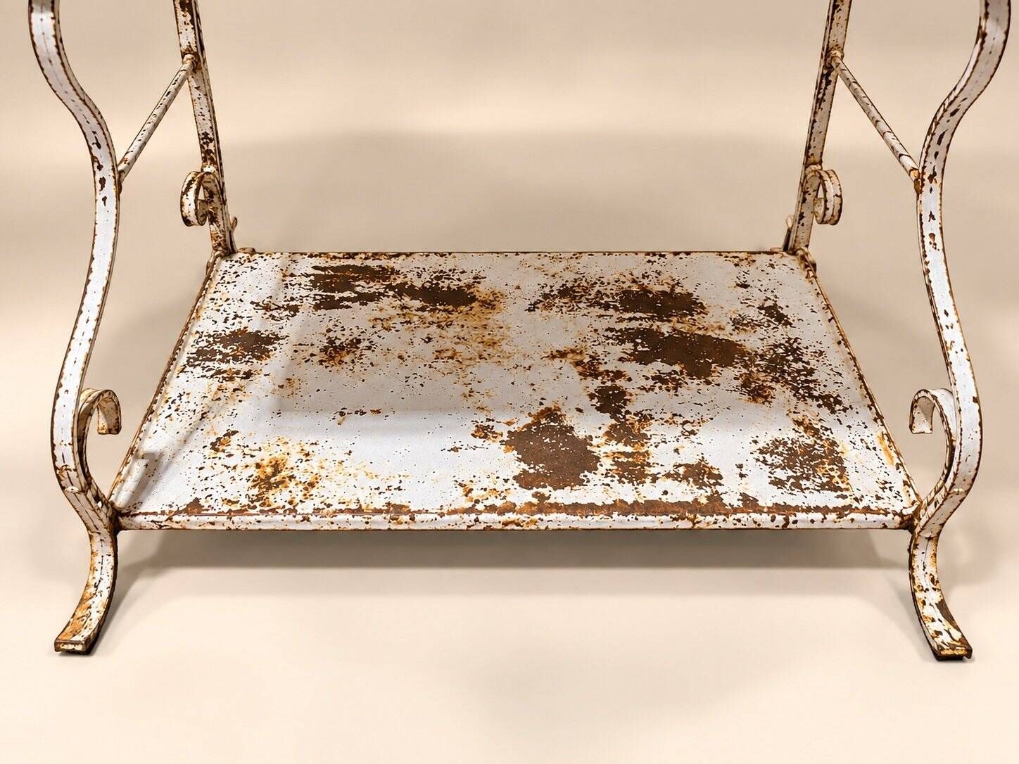 Dressing table – Napoleon III style – Wrought iron & Enamel – Flower decoration