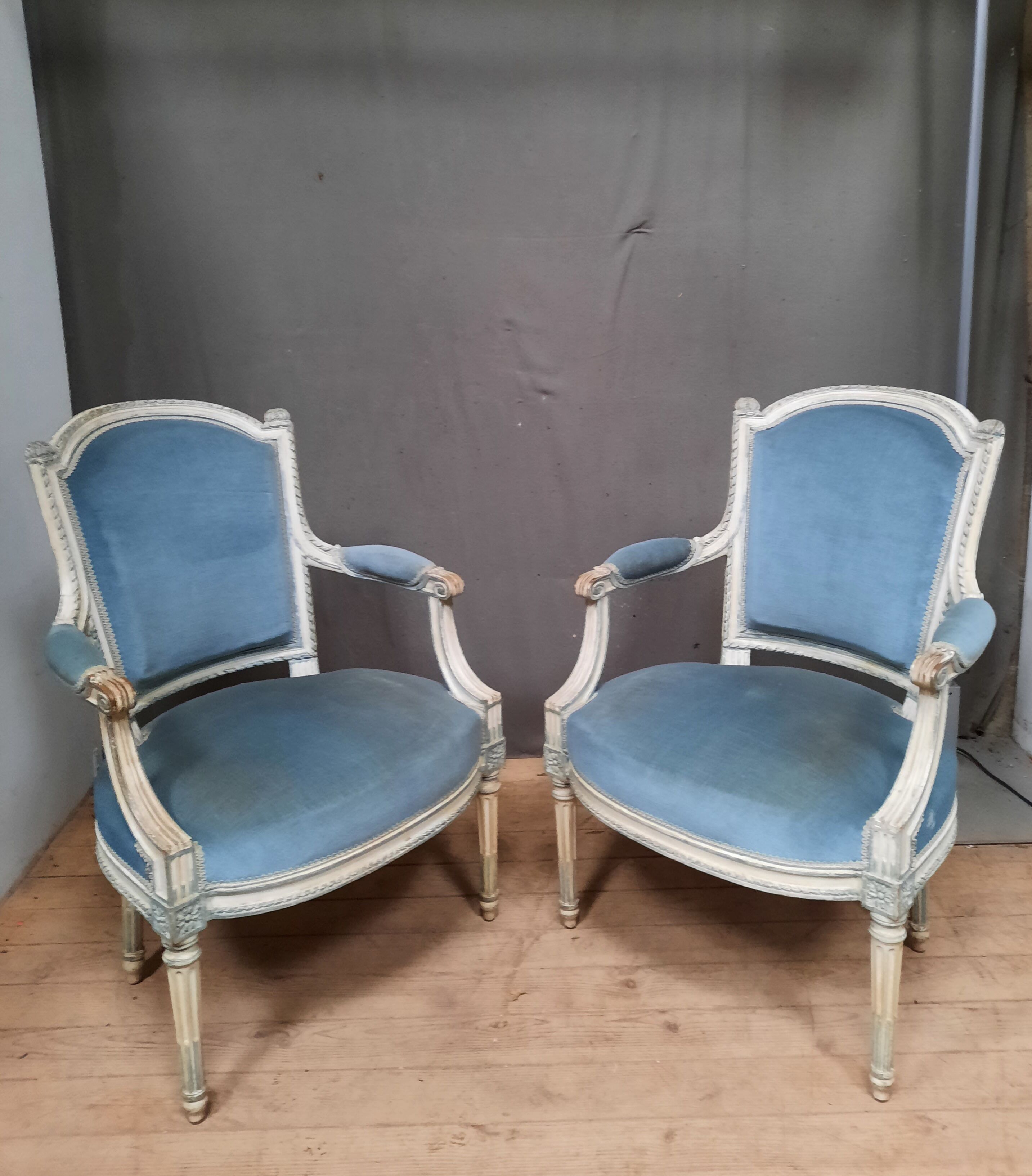 Pair of armchairs Louis XVI