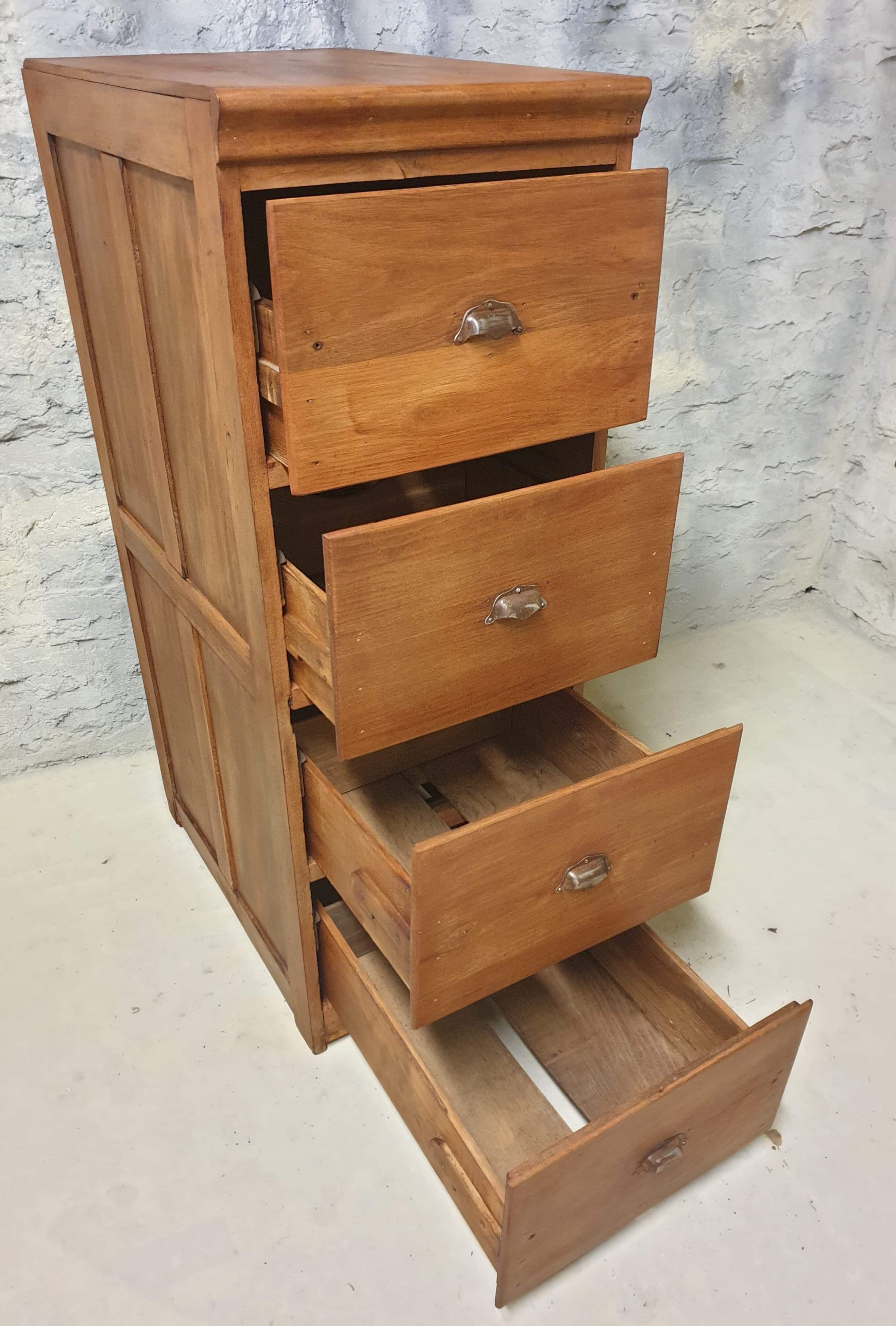 Old craft furniture, 4 drawers, circa 1920