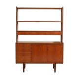 Bookcase with pull-out shelf