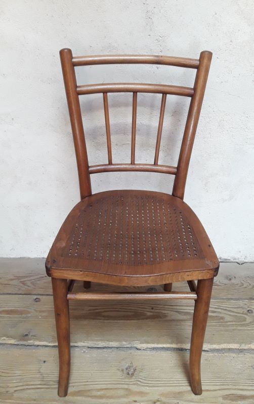 Thonet bentwood chair