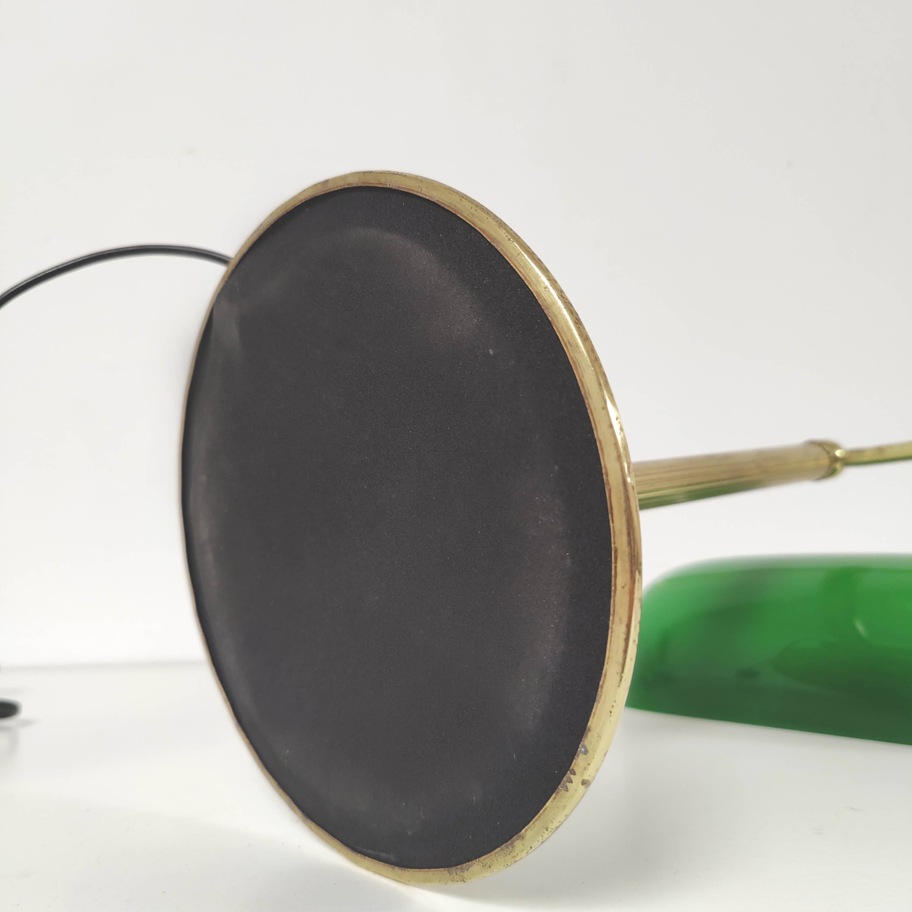 Banker lamp notary golden opaline green