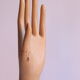 Gants en bois présentoirs de mannequins, années 1930, ensemble de 2.