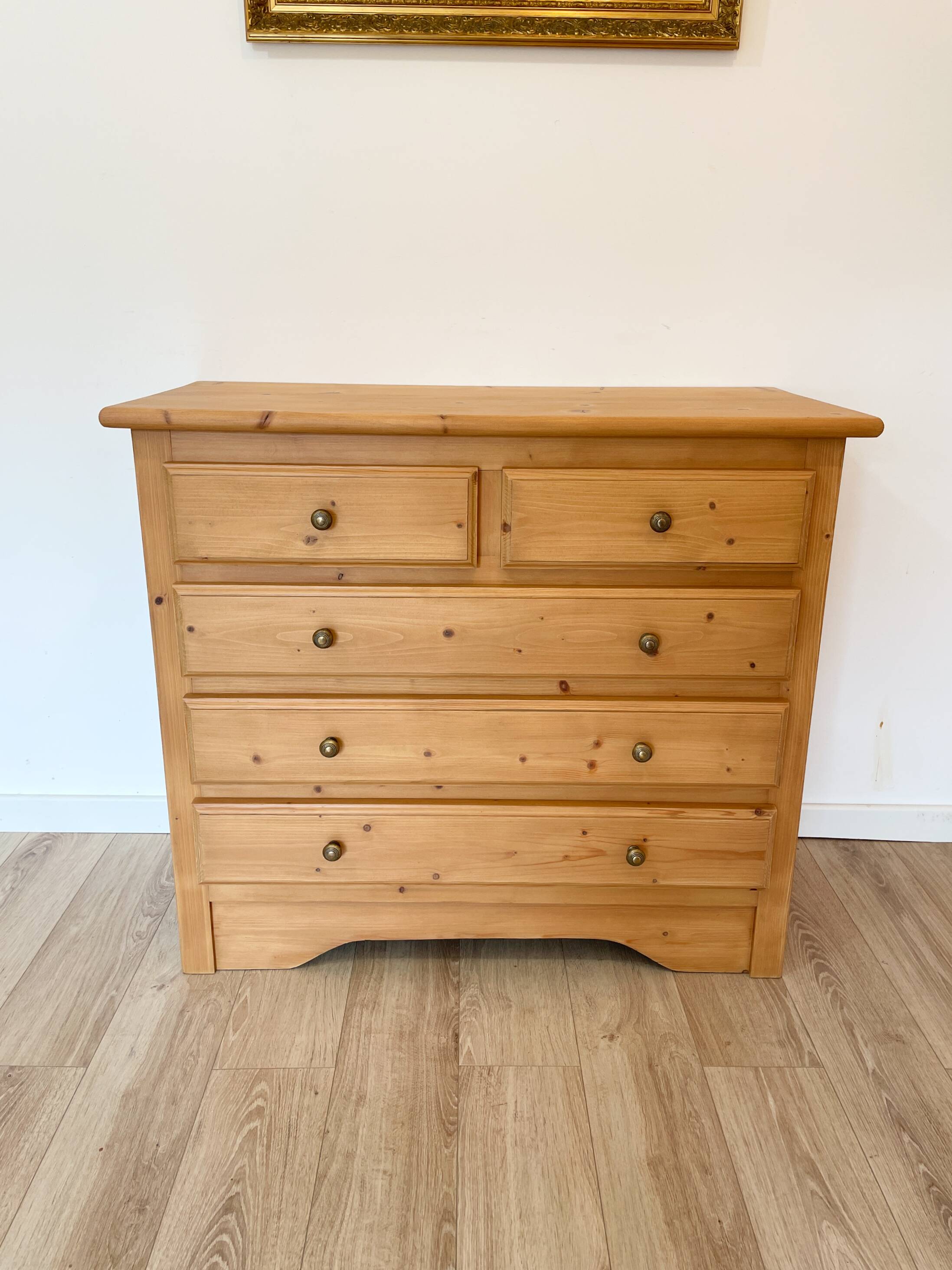 Commode en pin massif - esprit campagne chic