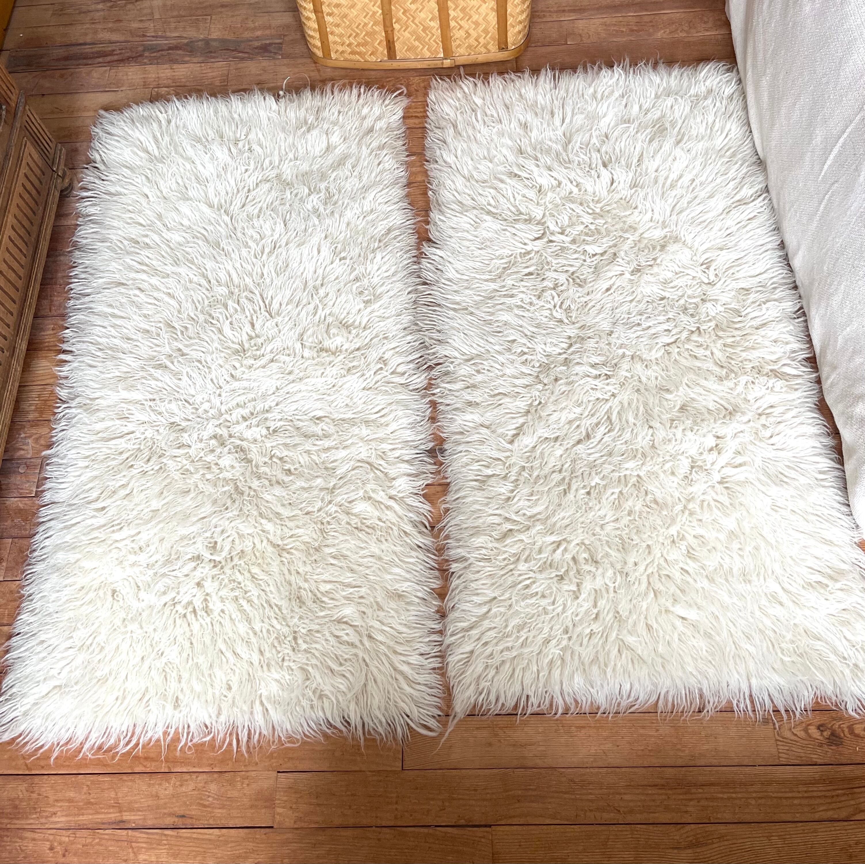 2 vintage flokati carpets