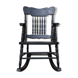 Rocking-chair américain repeint en noir