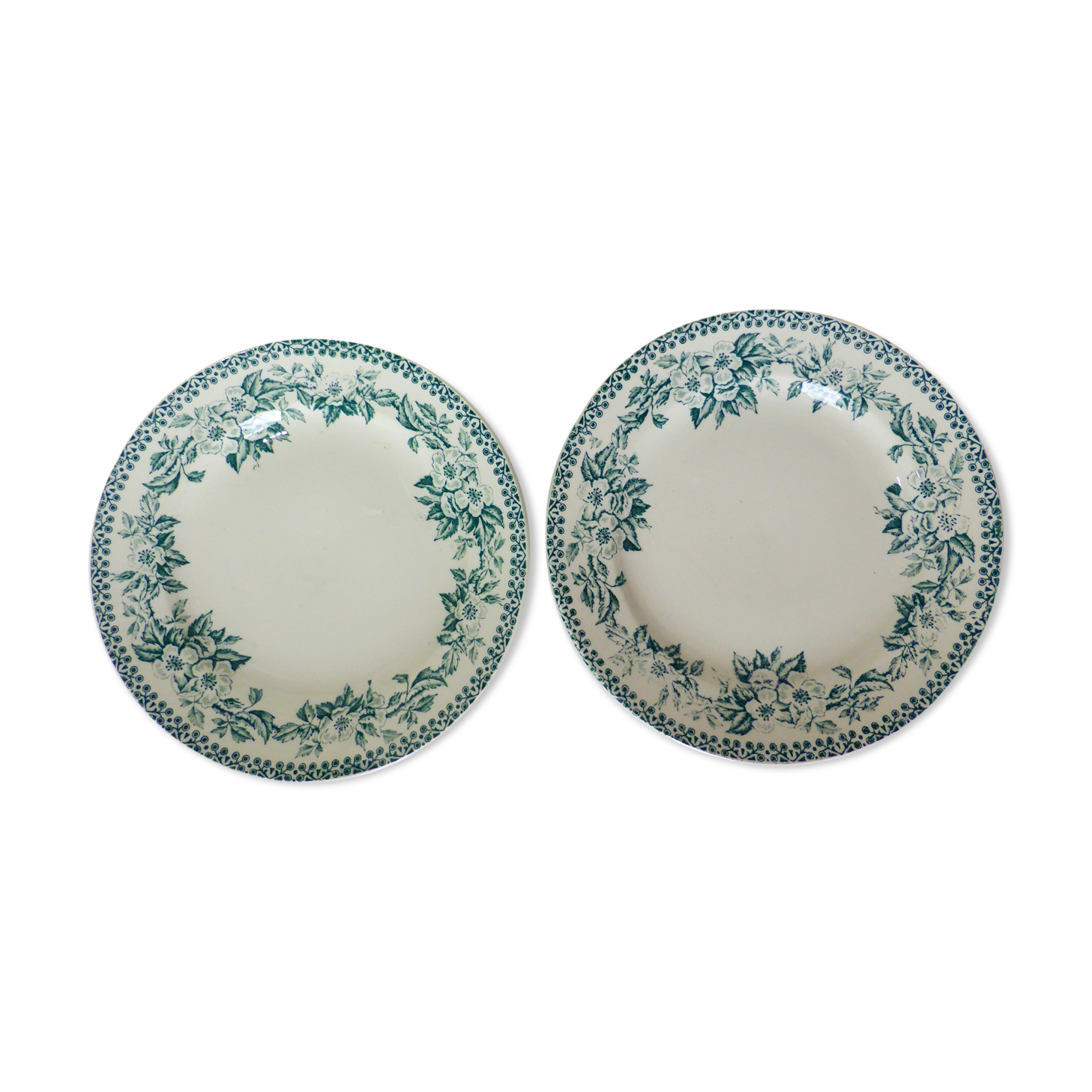 2 vintage dessert plates of St Amand model Guadeloupe