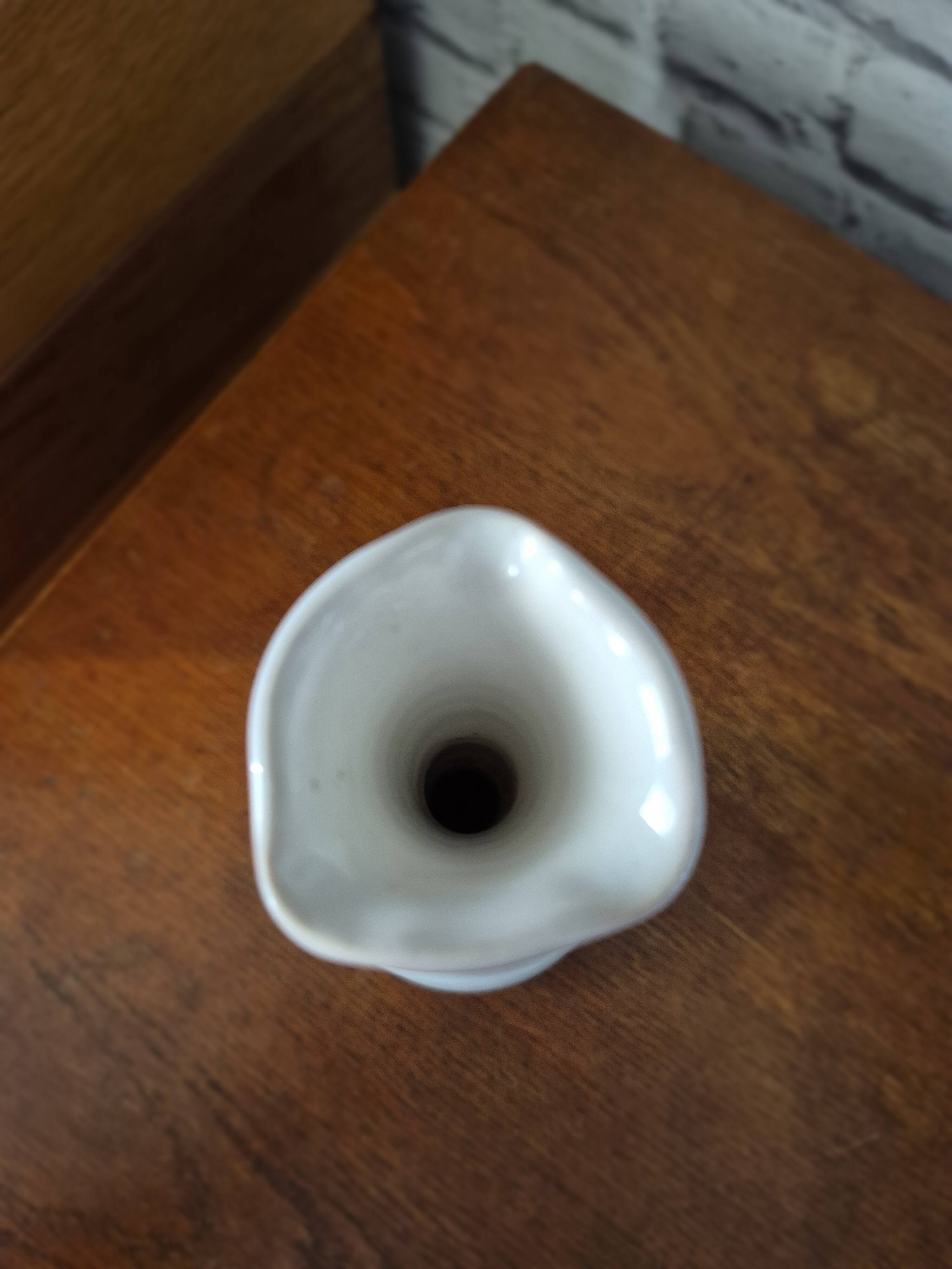 Vintage 60s thistle vase