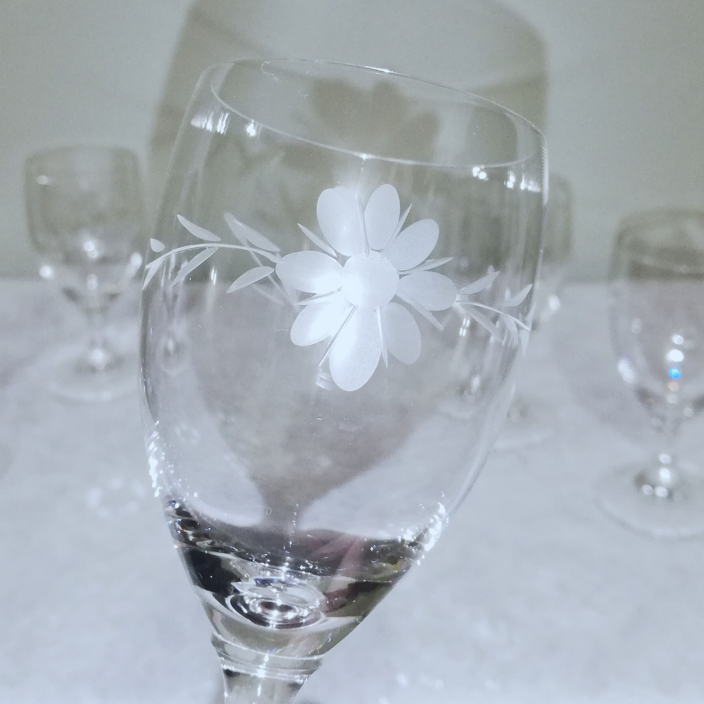 6 10cl crystal wine glasses