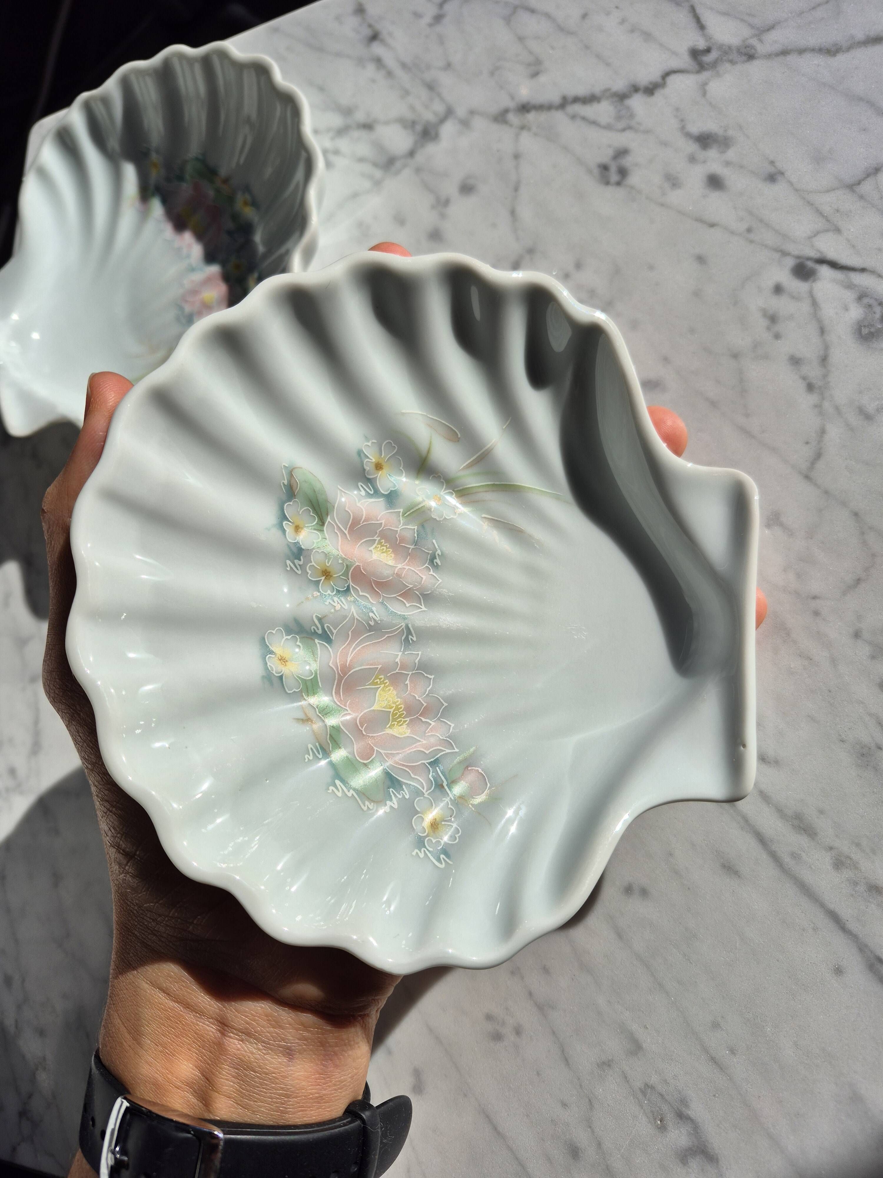 Paire de coquilles Saint-Jacques en porcelaine solognote – Coupelles