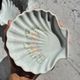 Paire de coquilles Saint-Jacques en porcelaine solognote – Coupelles