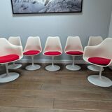 Set of 8 chairs and 10 Saarinen Tulip armchairs from 1968.