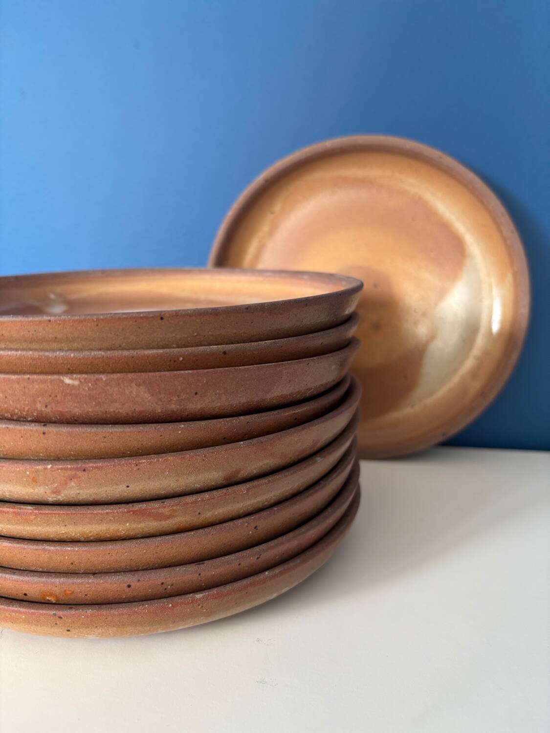 Lot assiette à dessert en grès vintage 1970 beige artisanale