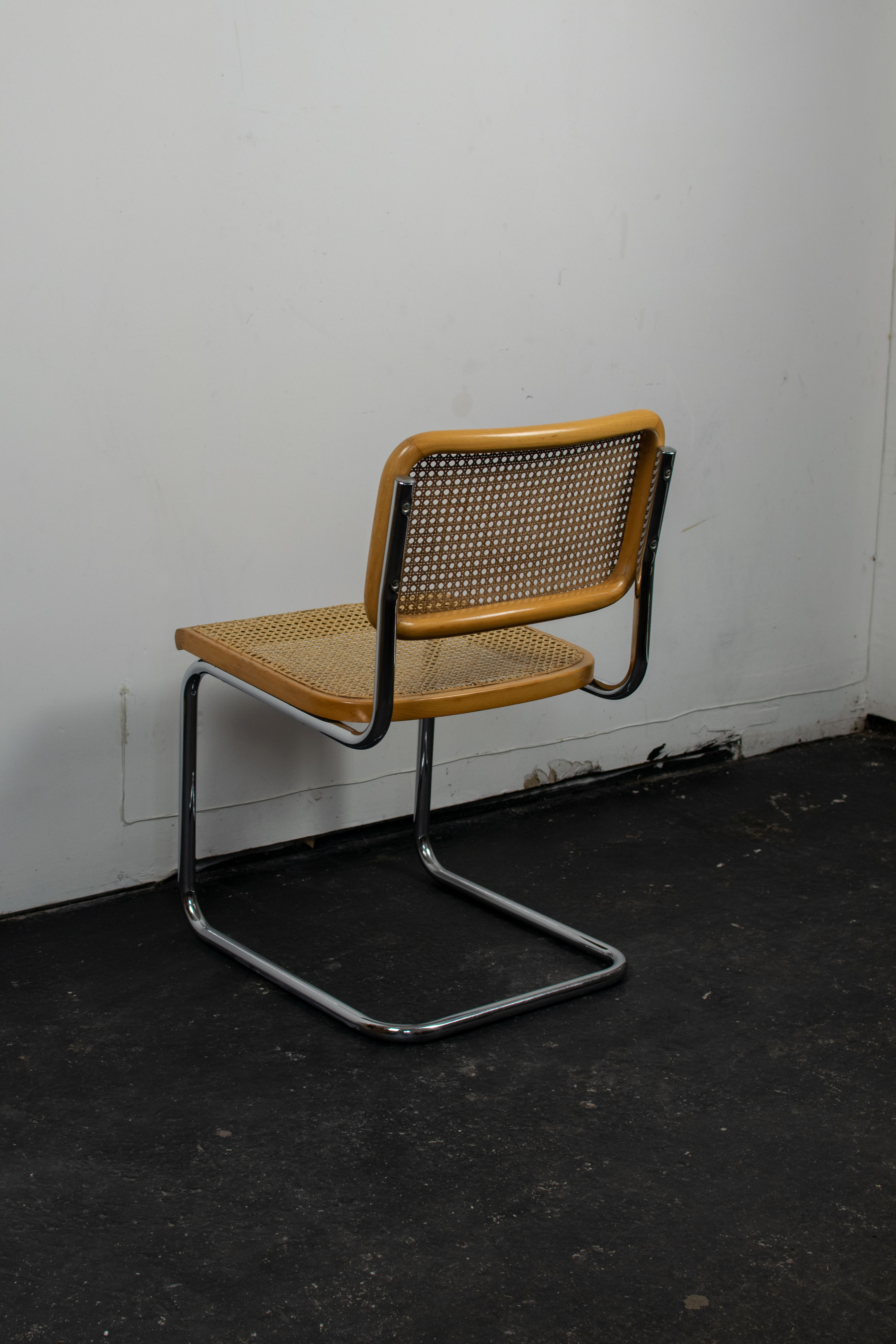 Cesca b32 chair by Marcel Breuer