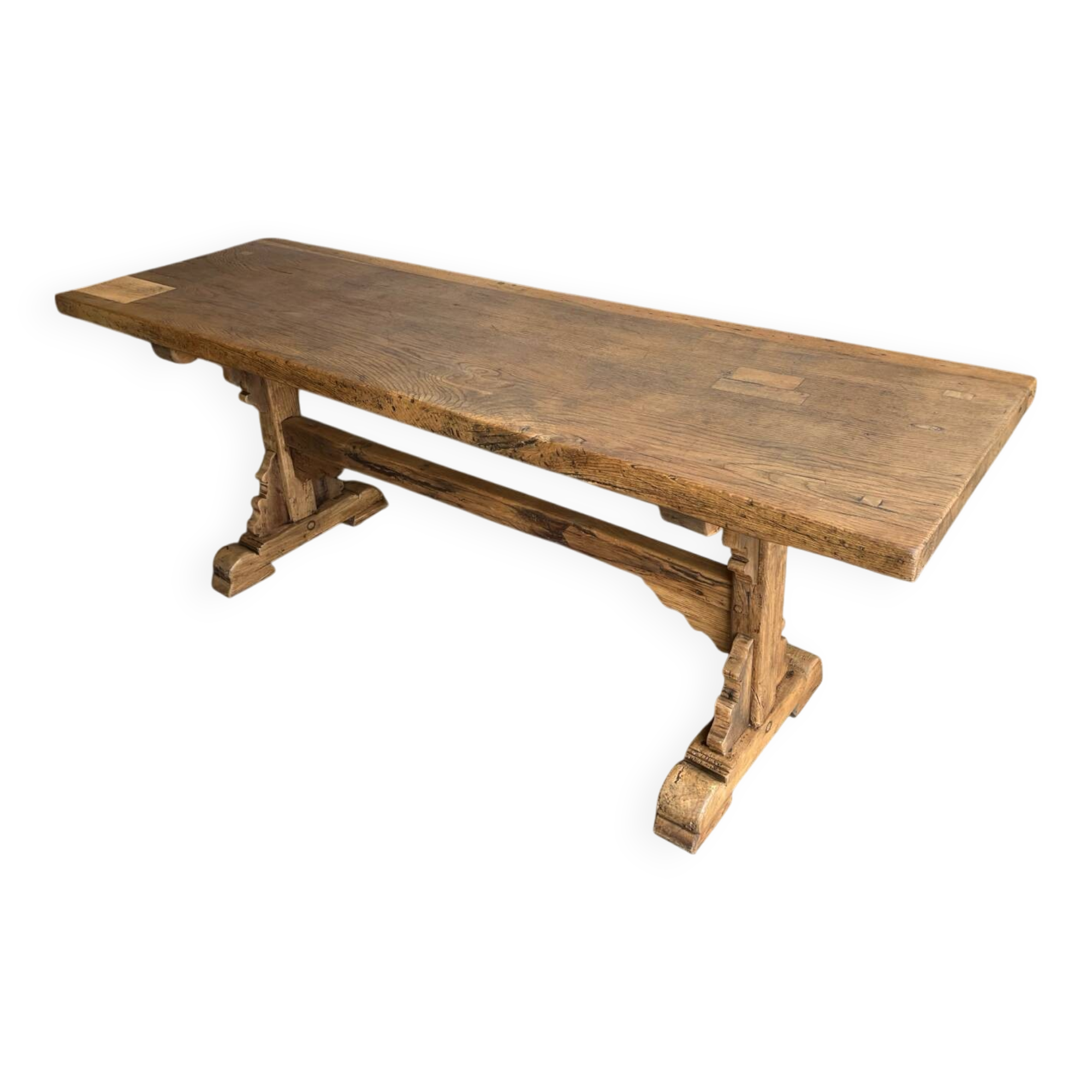 Farmhouse table