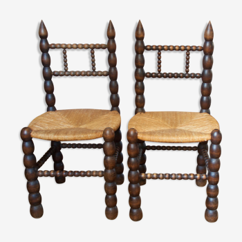 Stylish pair of kitsch chairs