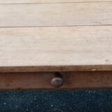 Old farmhouse table 6 people