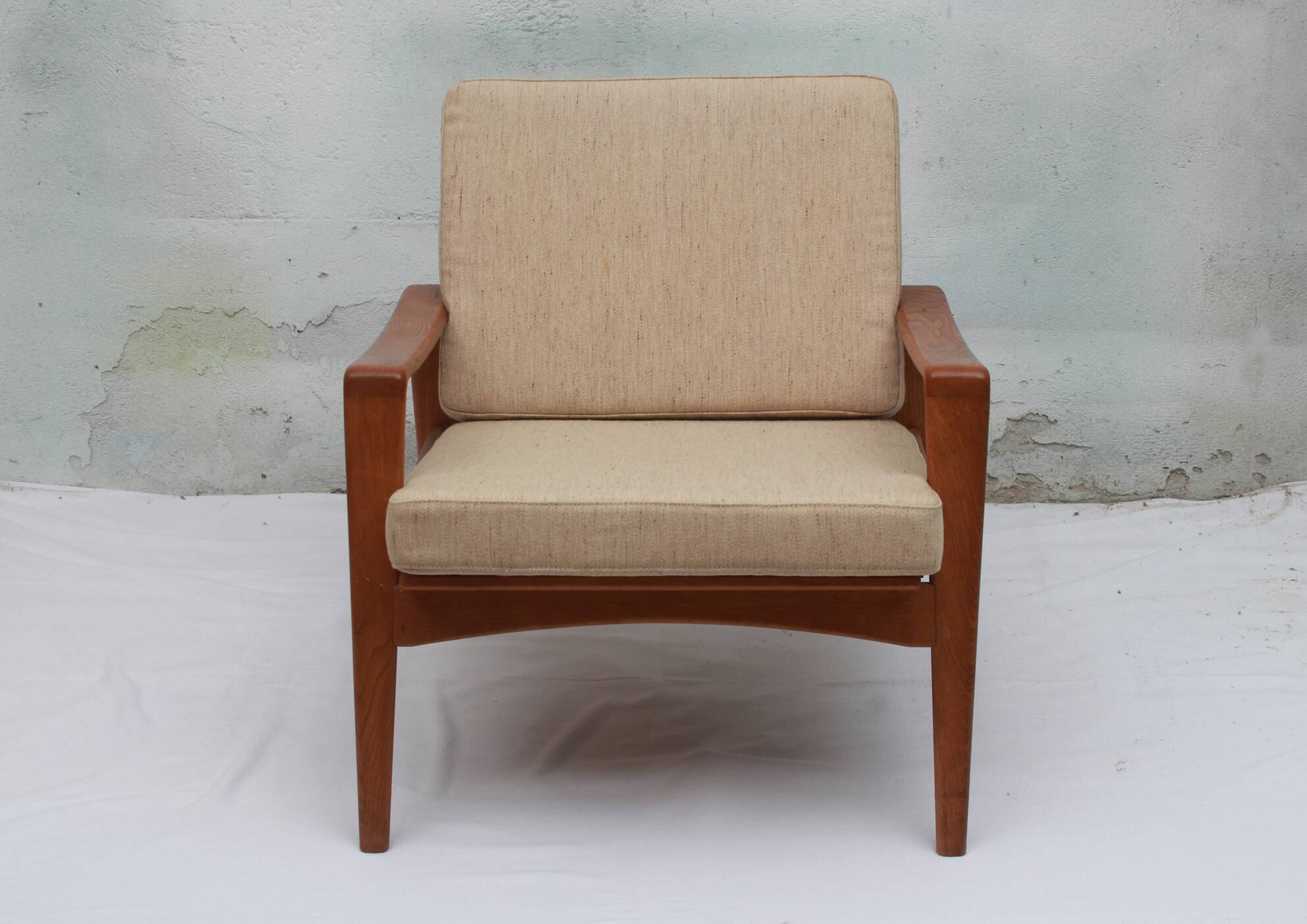 1960s armchair in oak, Arne Wahl Iversen für Komfort