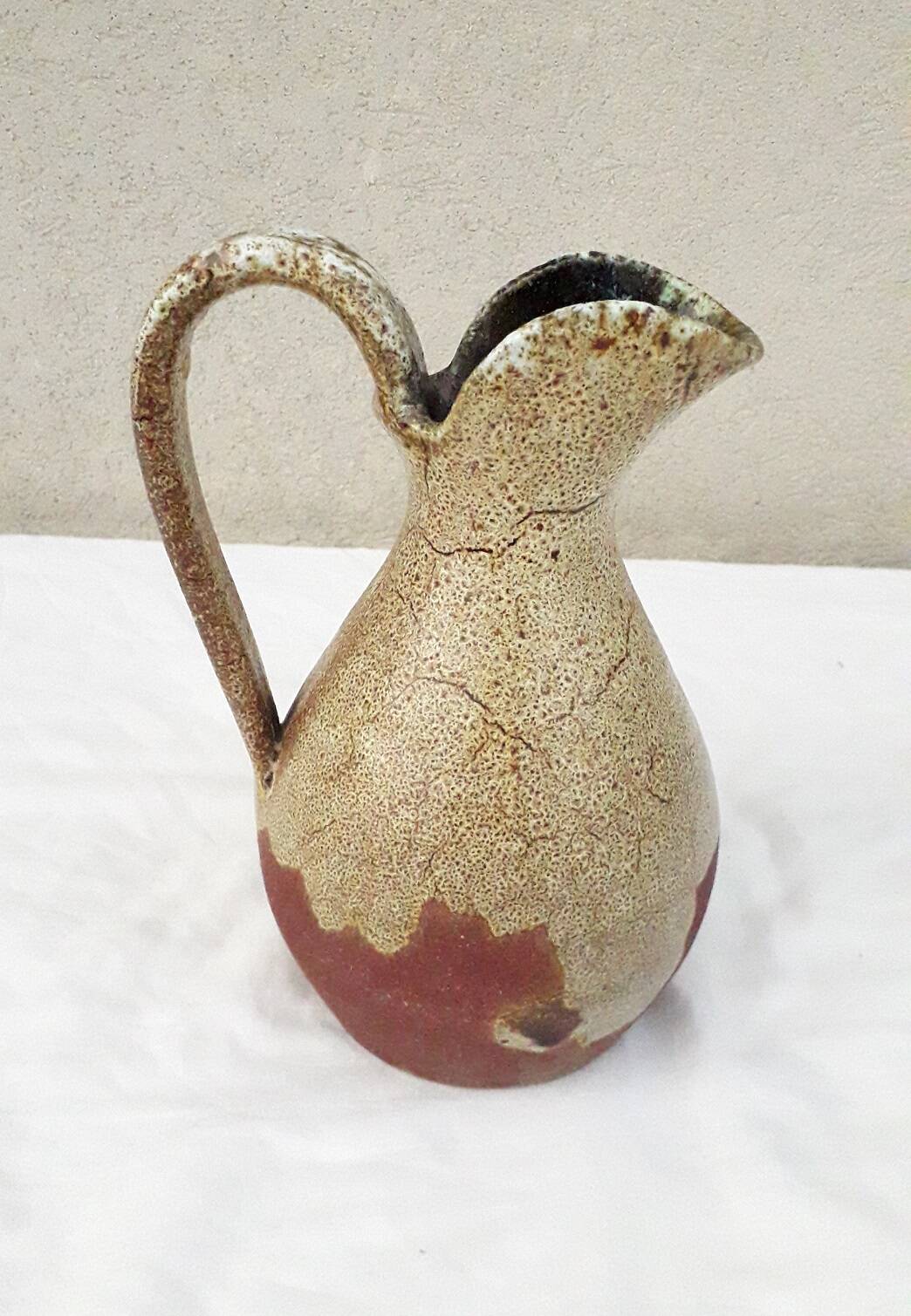 Accolay ceramic jug