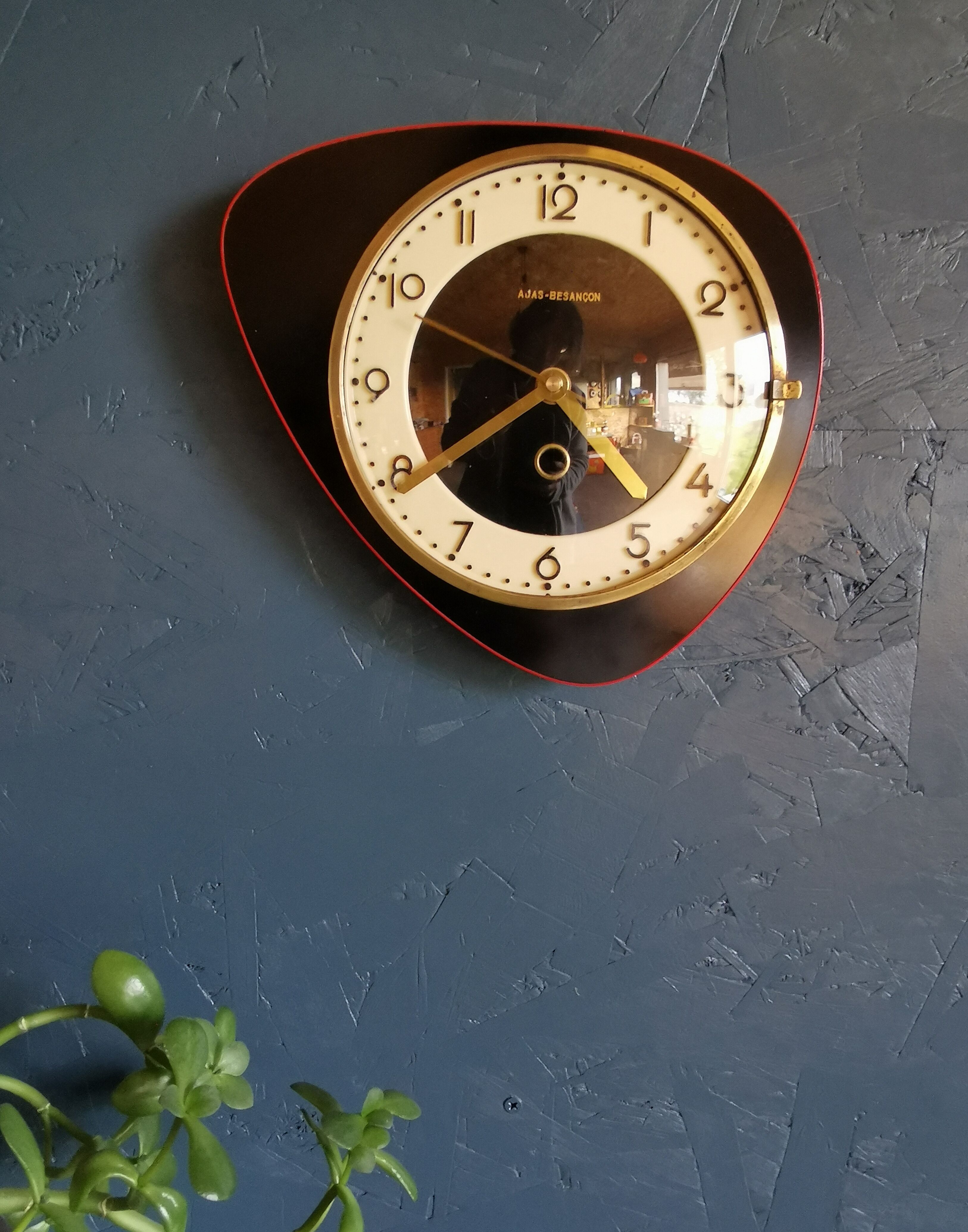 Vintage formica clock silent asymmetrical wall clock "Ajas Besançon black red"