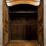 Armoire Louis XV Charolaise en noyer massif d'époque XVIII siècle