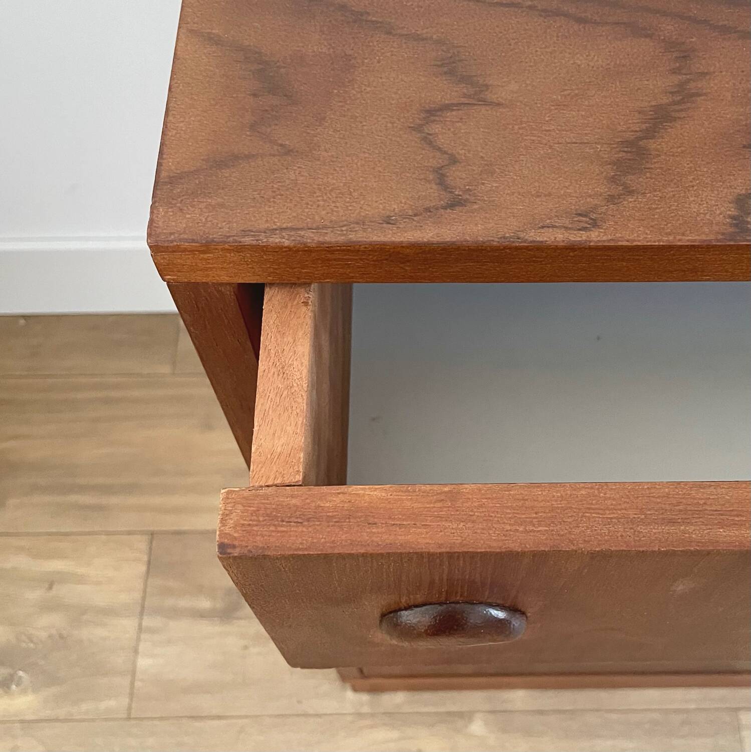 Scandinavian chest of drawers