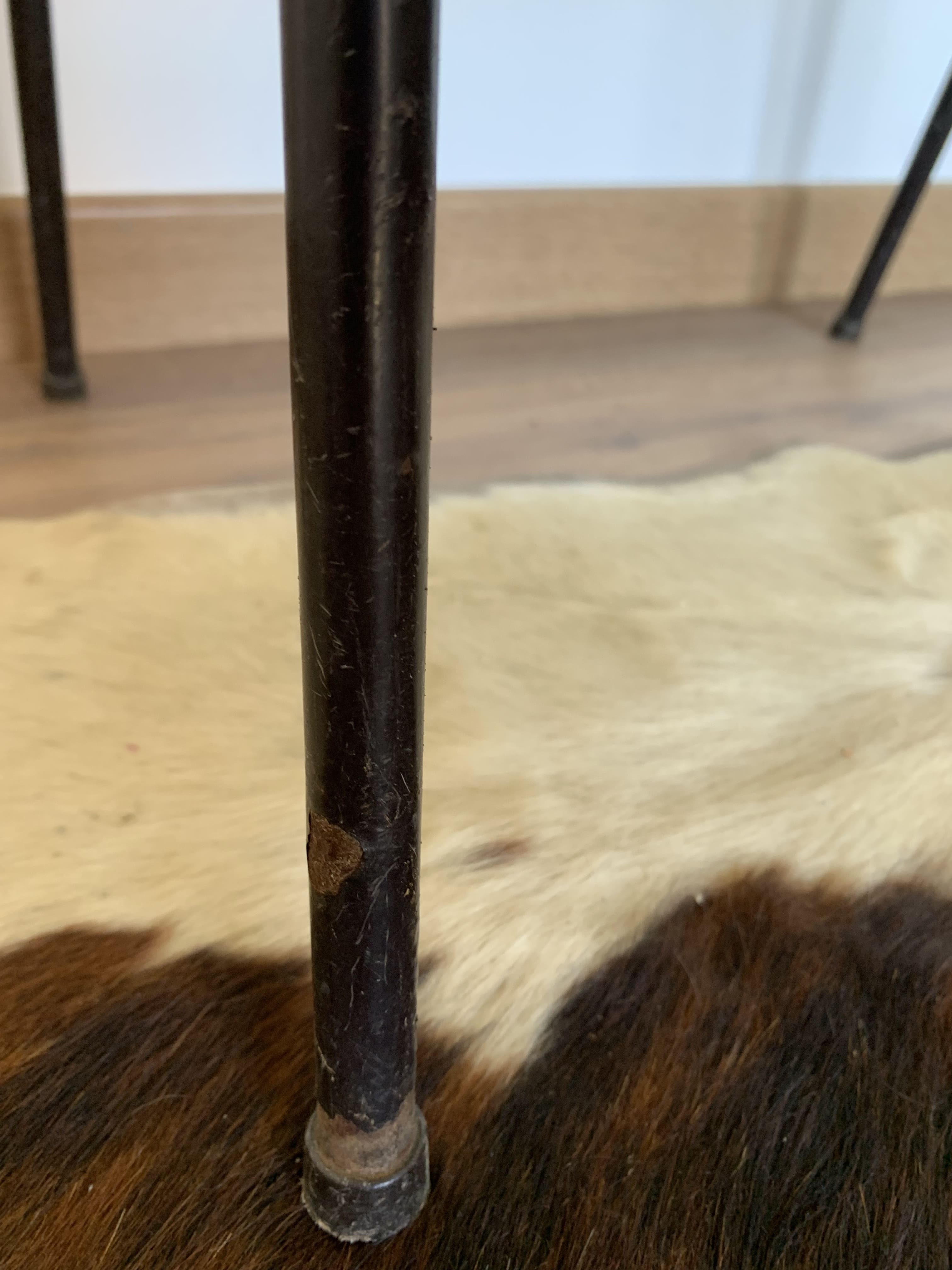 Chaise coque plastique marque Sitting