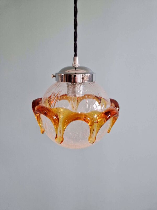 Paire de suspensions Space Age en verre de Murano soufflé bullé, 1970