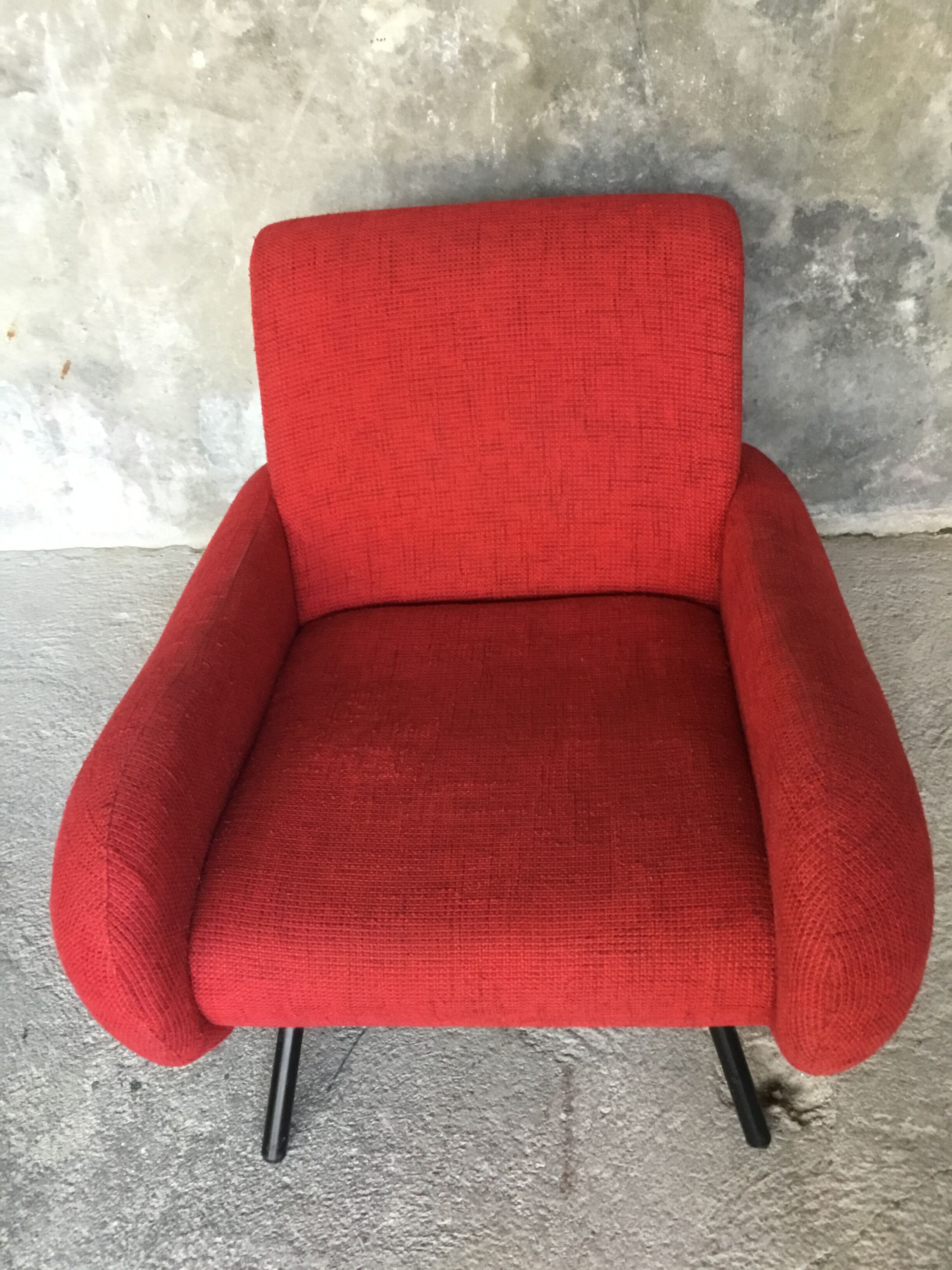 Vintage armchair red fabric - the Redoubt XXI century