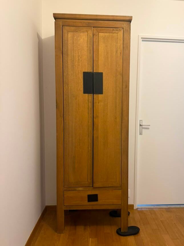 Chinese wardrobe AMPM in solid oak