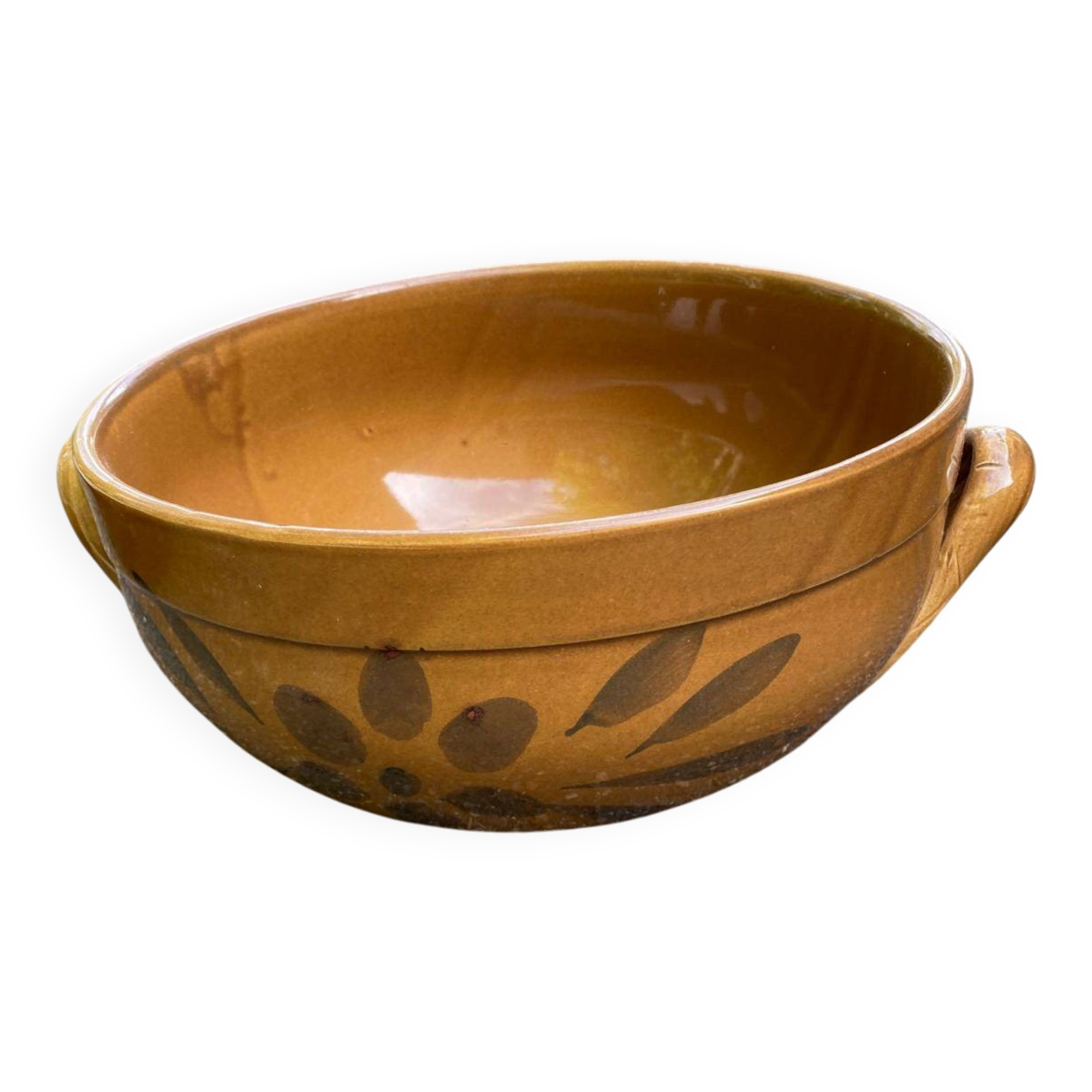 Stoneware salad bowl 3 litres with leaf design.