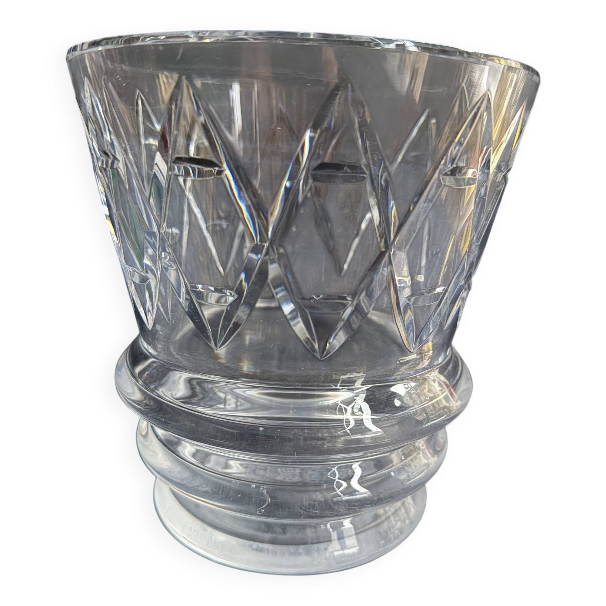 Baccarat vase shape 3068 - Art deco