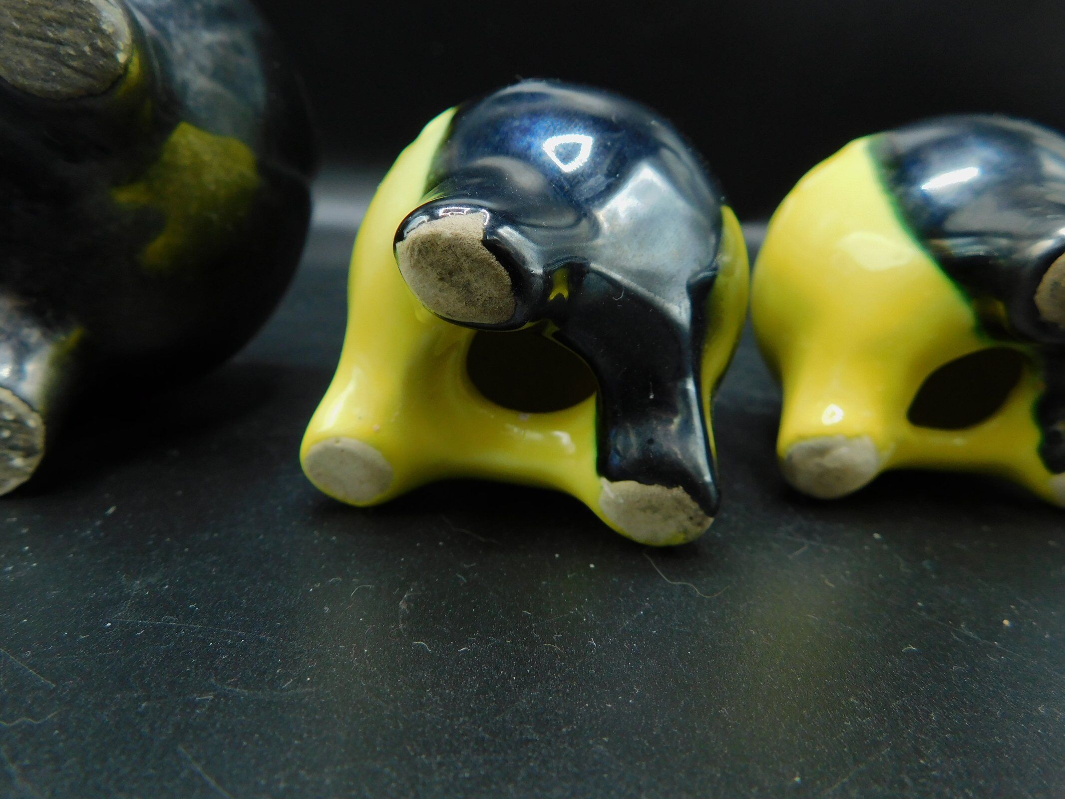 Two-coloured salt, pepper and mustard