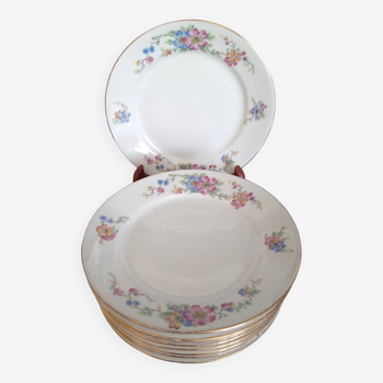 Lot de 9 assiettes à desserts en porcelaine Ets. Blin, fin 19ième