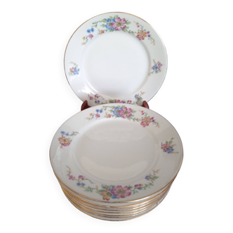 Set of 9 Ets porcelain dessert plates. Blin, late 19th century