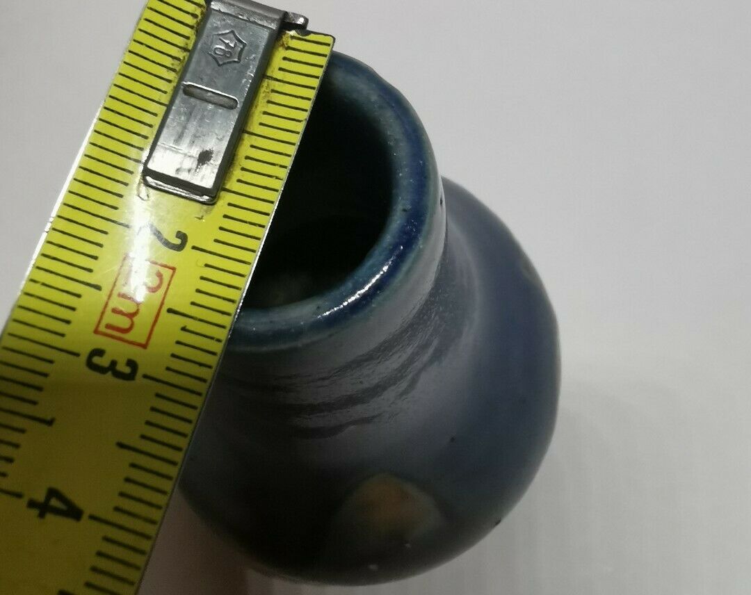 Vase to be identified in glazed ceramics.