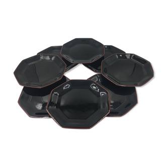 Lot de 8 assiettes en verre noir